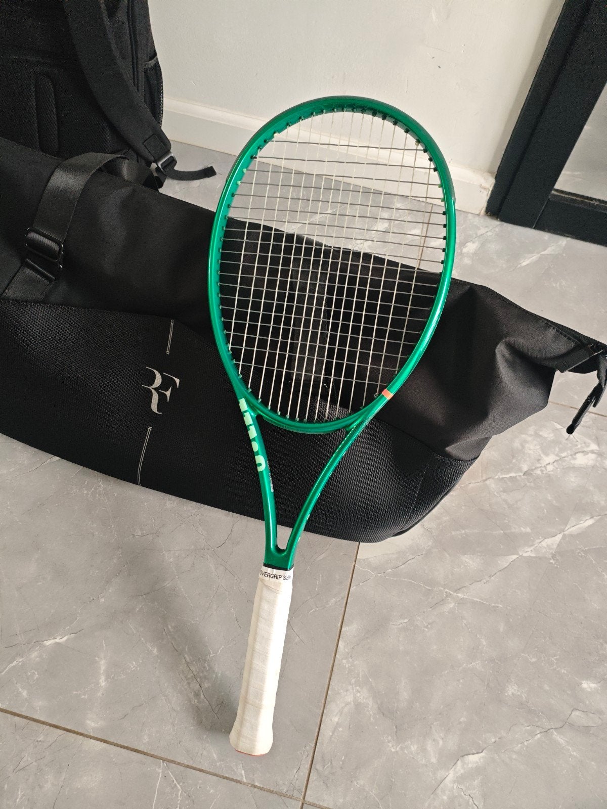 Wilson RF Tournament 6PK Racketbag - Roger Federer Tas, Sport en Fitness, Tennis, L2, Ophalen of Verzenden, Zo goed als nieuw