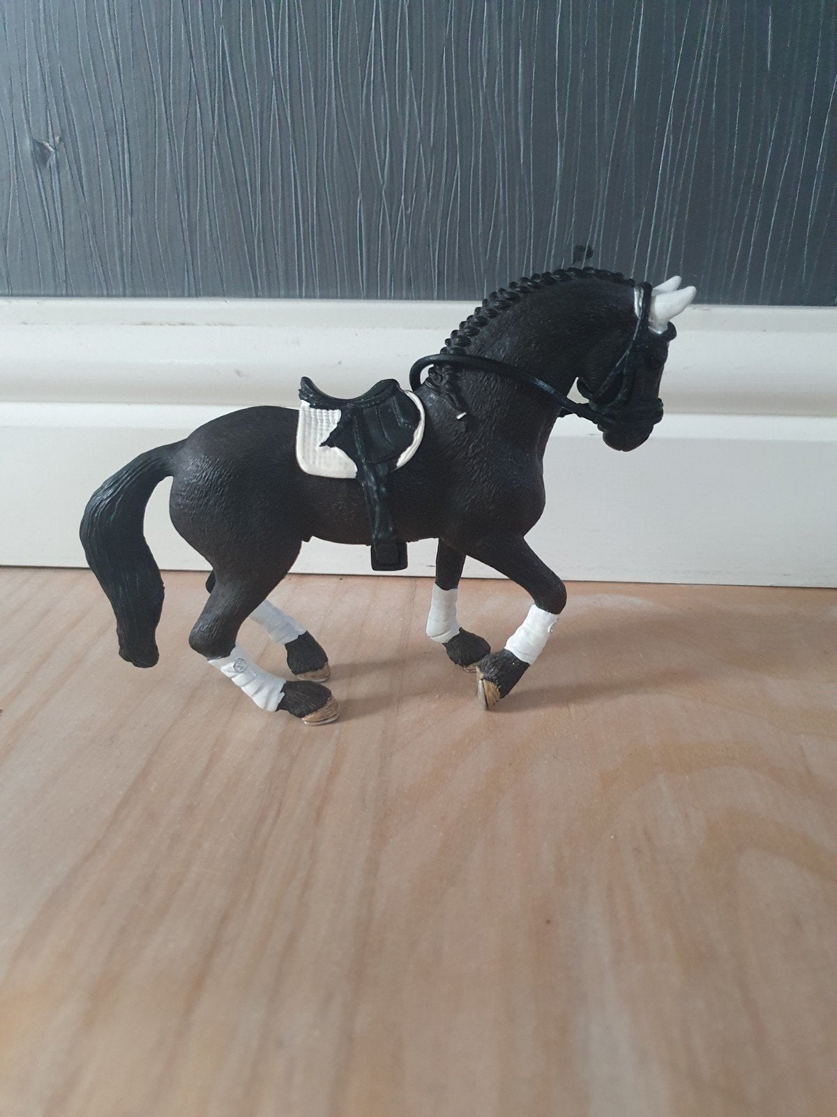 Schleich dresuurpaard, Ophalen of Verzenden