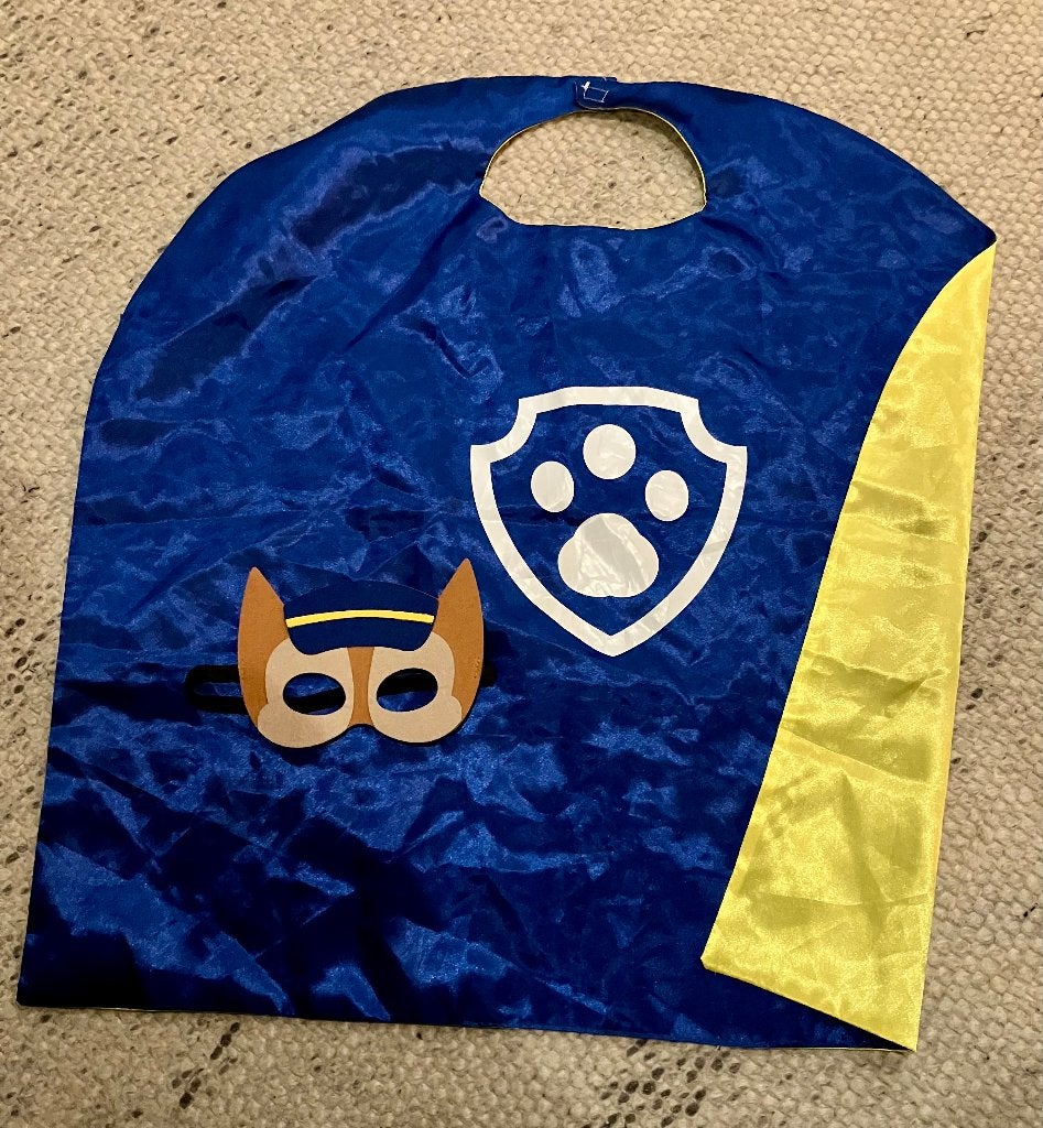 Paw Patrol cape en masker, Kinderen en Baby's, Carnavalskleding en Verkleedspullen, Ophalen, Zo goed als nieuw, 122 t/m 128, Jongen of Meisje