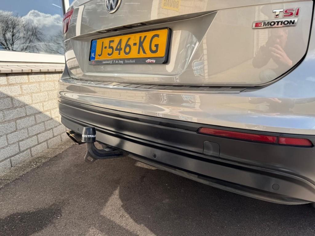Volkswagen TIGUAN 1.4 TSI HIGHLINE Trekhaak Stoelverwarming, Automaat, 4 cilinders, Vierwielaandrijving, SUV of Terreinwagen