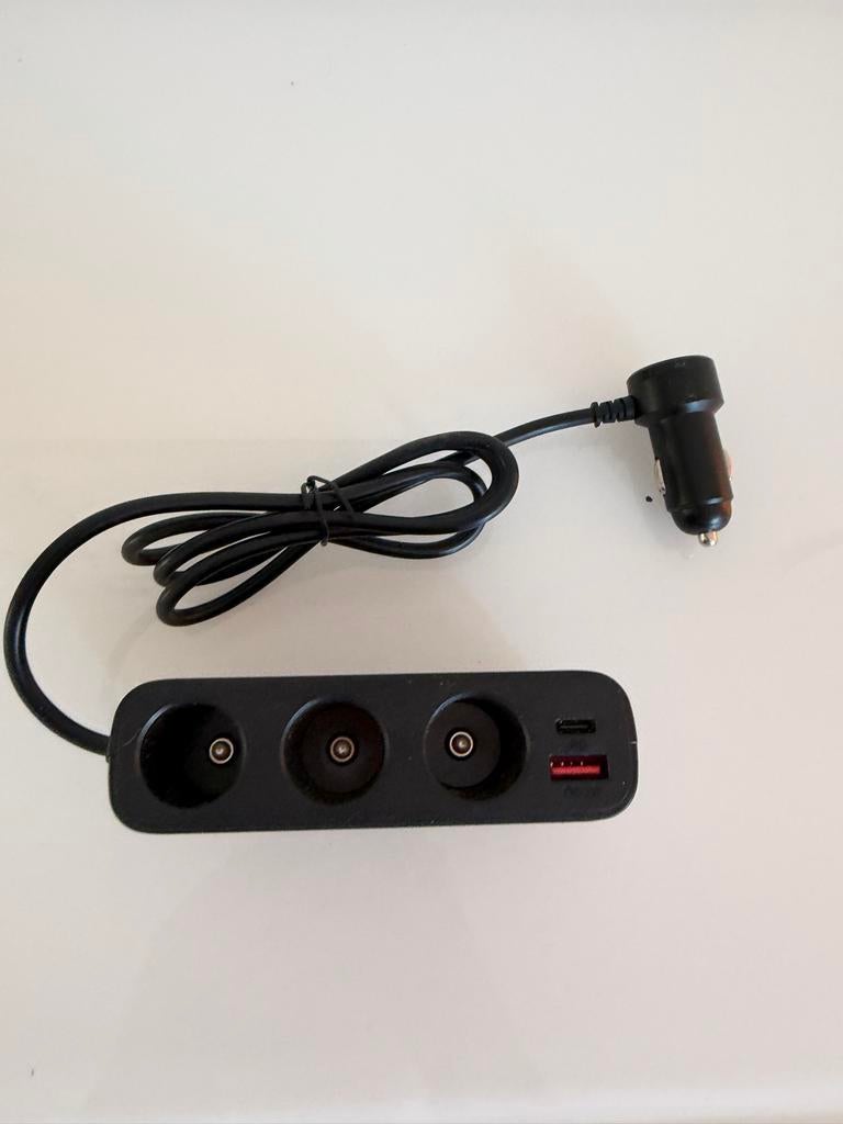 Auto sigarettenaansteker splitter met USB-C en USB-A, Ophalen, Nieuw
