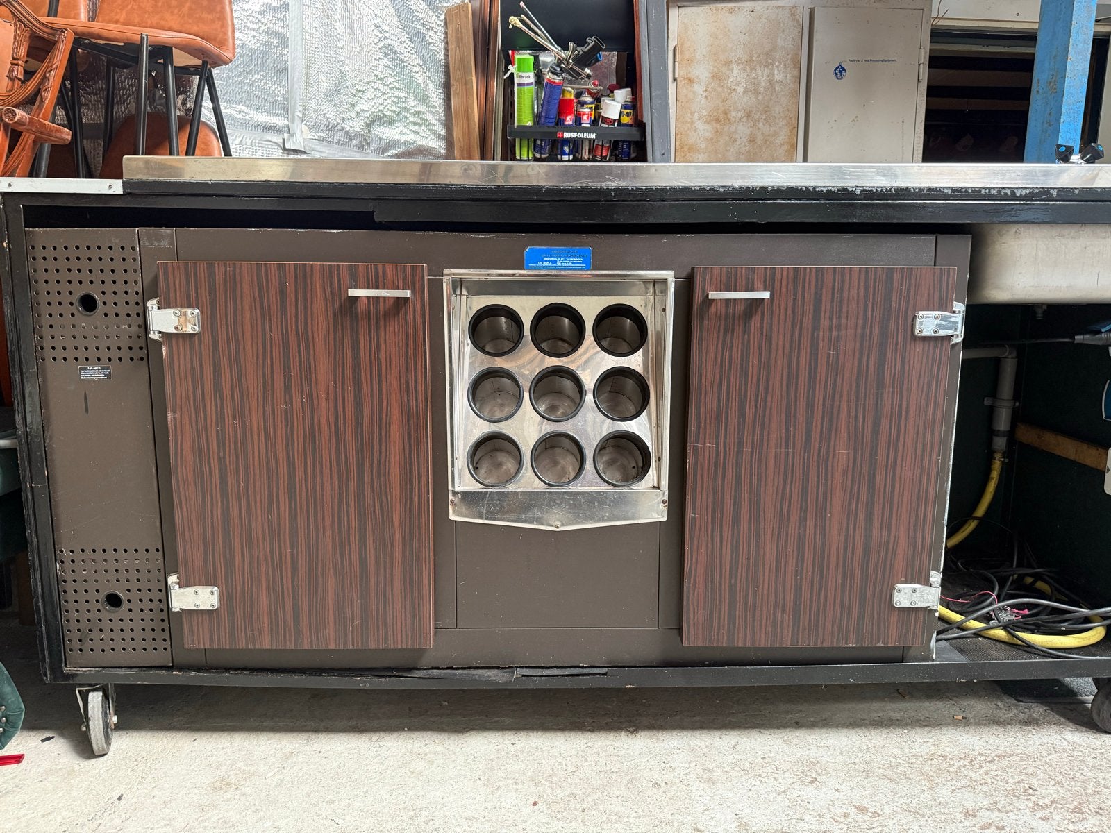 Horeca koeling * Barkoeling met flessennest * RVS interieur, 200 liter of meer, 60 cm of meer, Zonder vriesvak, Gebruikt