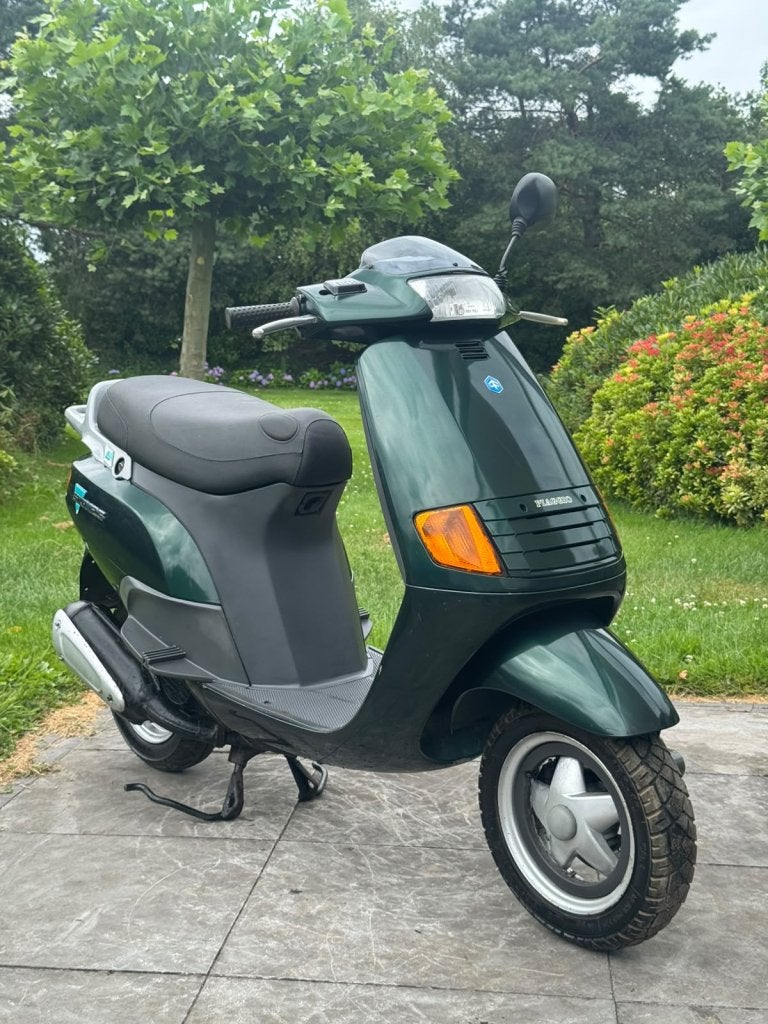 ⭐️Piaggio skr 125cc groen 2 takt donker groen nette staat⭐️, Niet ingevuld, Niet ingevuld, Niet ingevuld