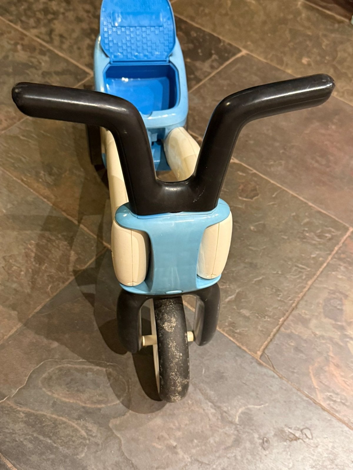 Chillafish Loopfiets Blauw - Ideaal voor de kleintjes!, Ophalen of Verzenden, Gebruikt, Loopfiets