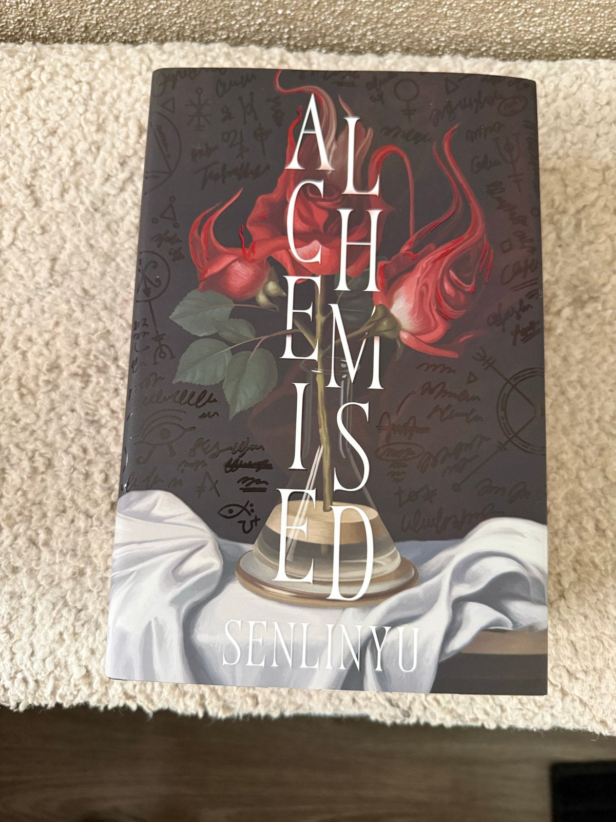 Alchemised - Senlinyu (Fairyloot Exclusive Edition), Ophalen of Verzenden, Nieuw, Europa overig