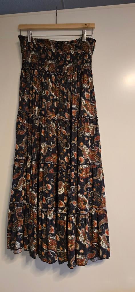 Isla Ibiza rokken maat xxl  35 per rok of  6st., Kleding | Dames, Rokken, Zo goed als nieuw, Maat 46/48 (XL) of groter, Onder de knie