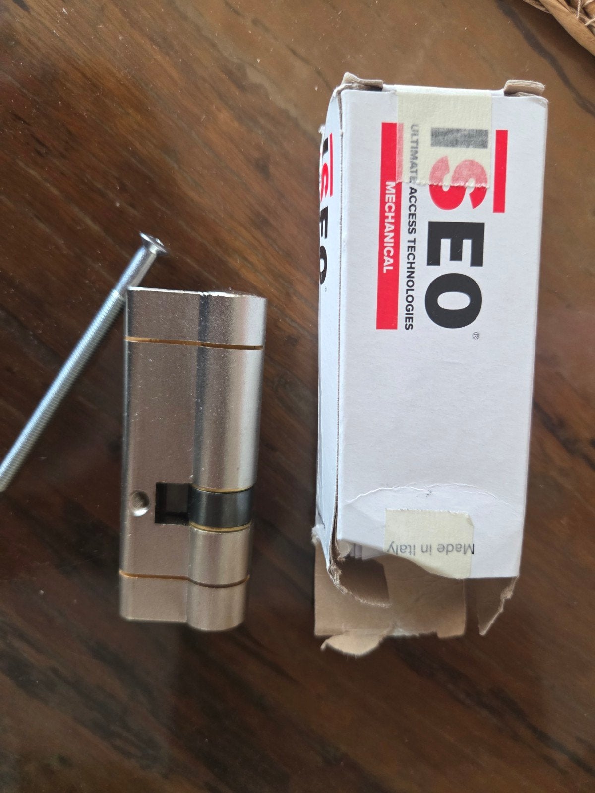 Nieuw ISEO cilinderslot - Made in Italy, Ophalen of Verzenden, Nieuw, Overige materialen, Slot