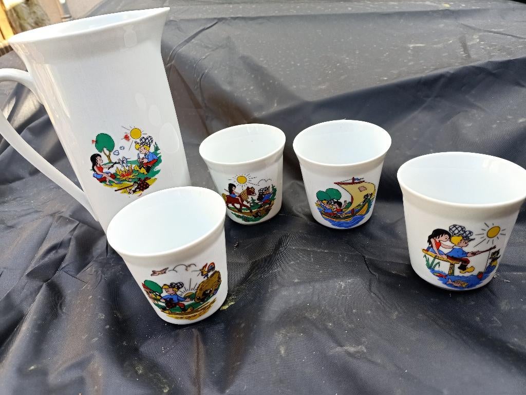 Drinkbereset Batavia, Ophalen, Zo goed als nieuw, Porselein, Kop en/of schotel