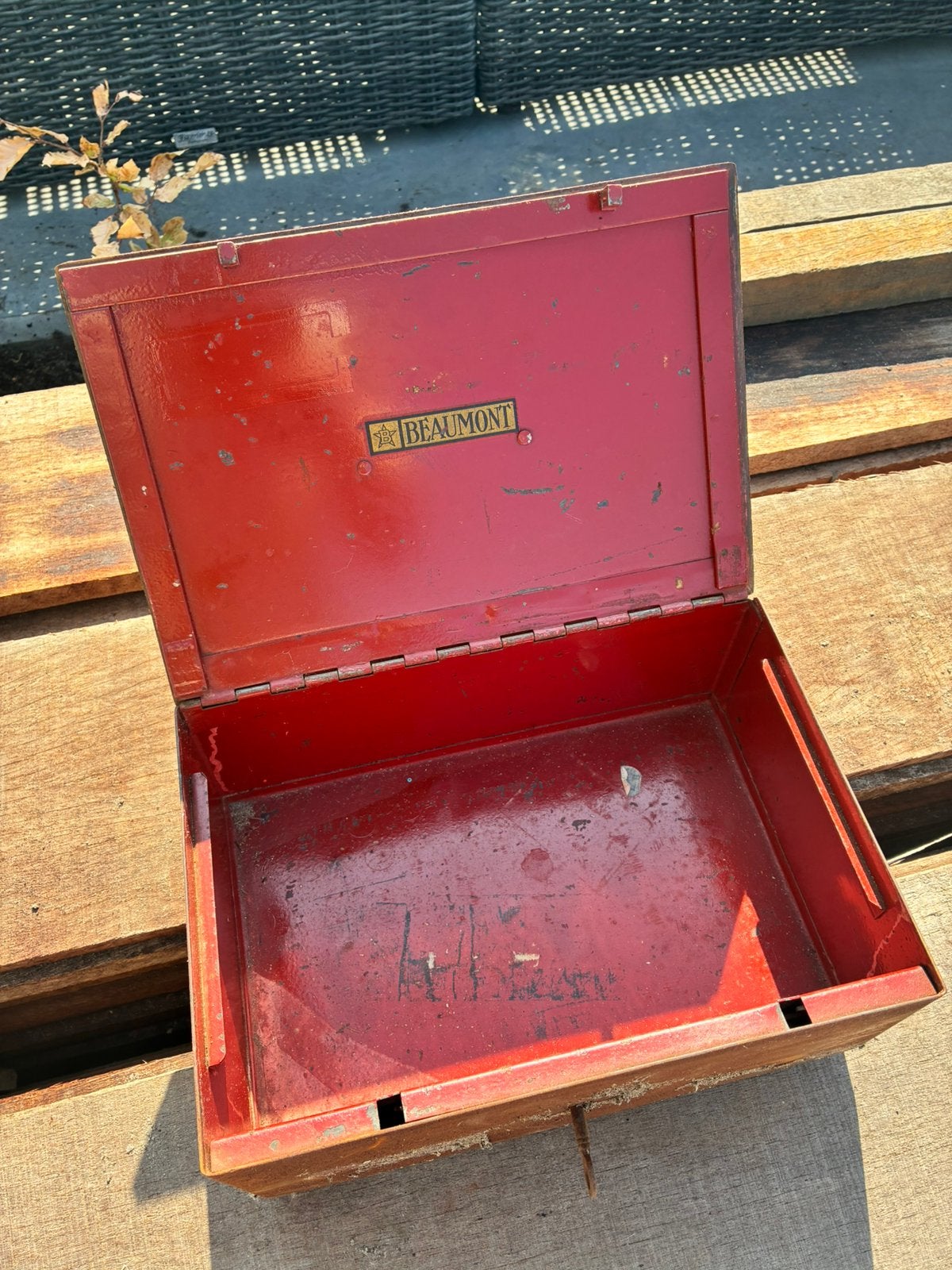 Vintage metalen geldkist van het merk Beaumont,, Ophalen of Verzenden