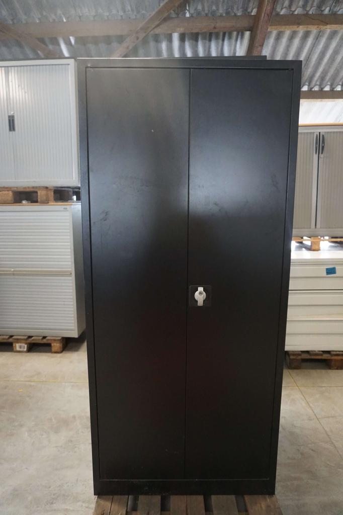 Metalen kast draaideurkast stalen kantoorkast klapdeurkast, Huis en Inrichting, Kasten | Roldeurkasten en Archiefkasten, Gebruikt