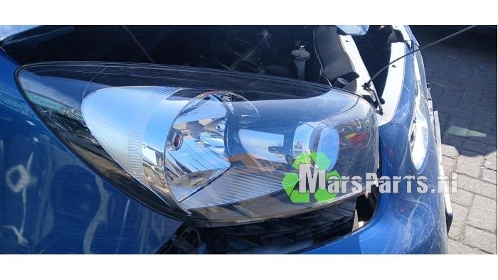 Koplamp rechts van een Kia Picanto, -, -, Ophalen of Verzenden, -