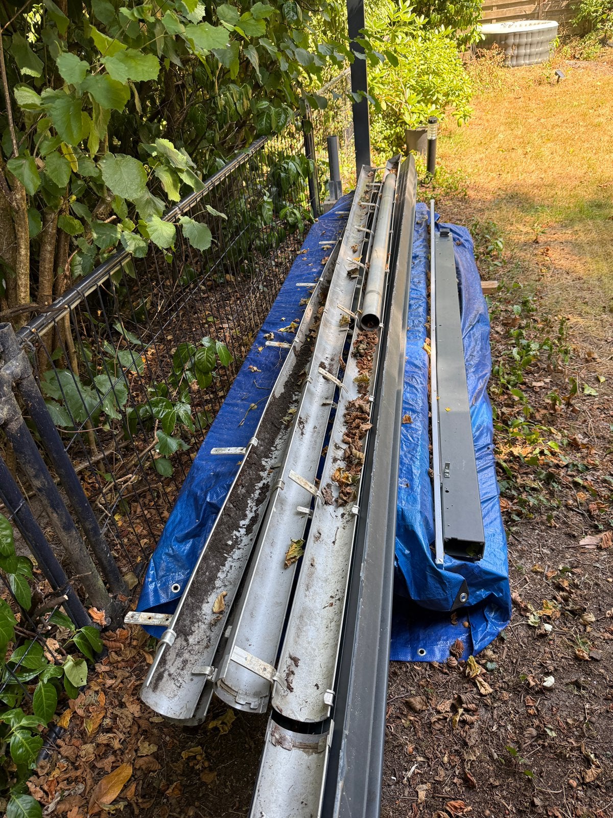 Gratis pvc dakgoot dakgoten grijs, Doe-het-zelf en Verbouw, Buizen en Afvoer, Ophalen, Gebruikt, Pvc, 6 meter of meer
