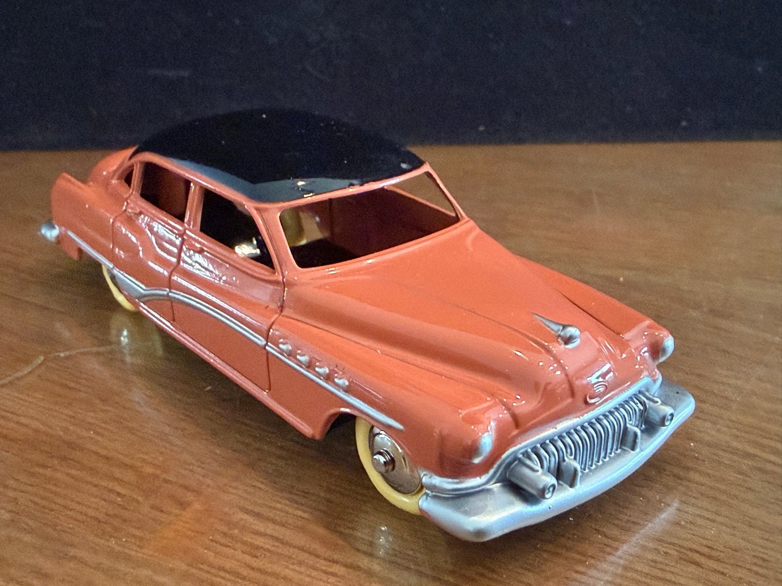 Dinky Toys Buick Roadmaster 24V - Oranje/Zwart, Ophalen of Verzenden, Gebruikt