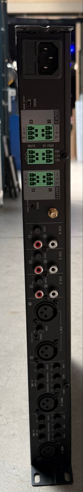 Audac PRE126 Professionele 6-kanaals Stereo Voorversterker, Ophalen, Gebruikt, 5 tot 10 kanalen, Microfooningang