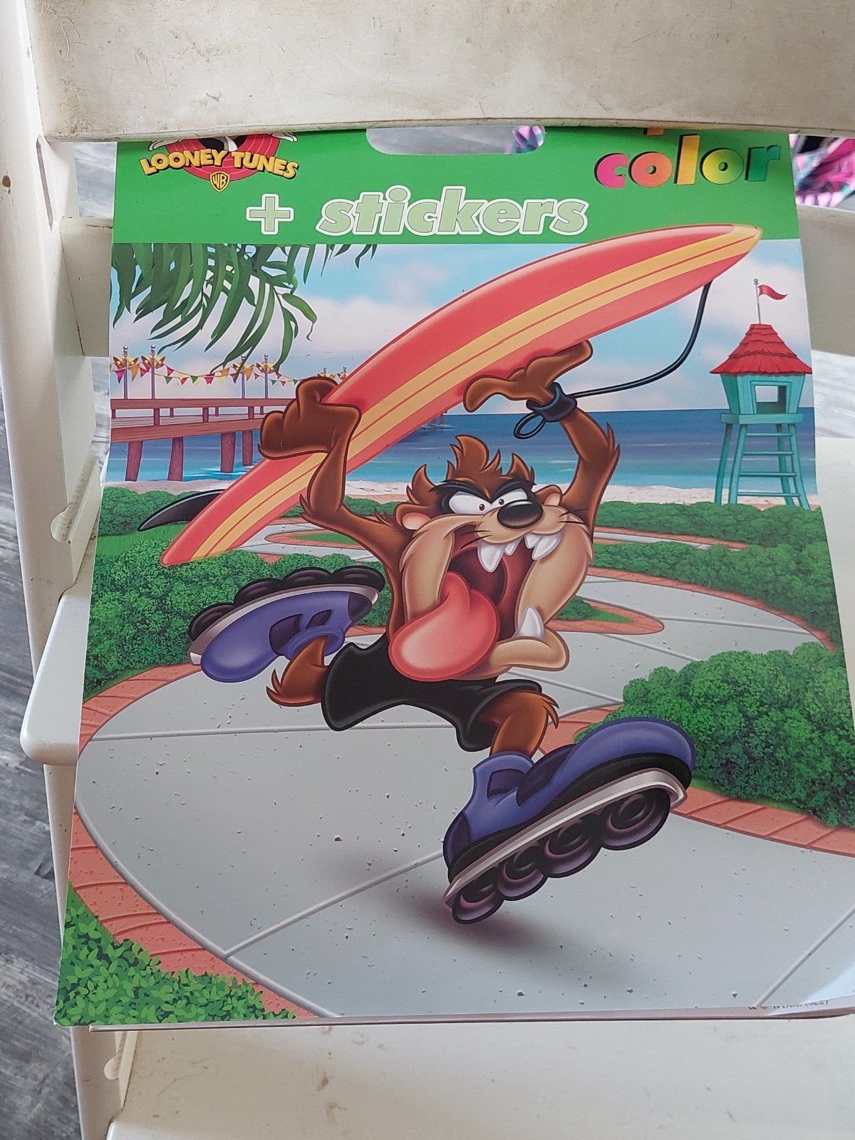 Looney Tunes kleurboek + stickers - Taz, Lola Bunny, Ophalen of Verzenden, Zo goed als nieuw, Meerdere stickers