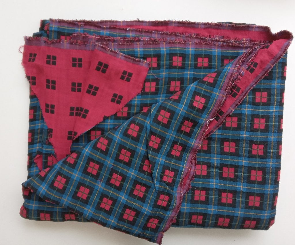 Rood blauw zwart geel geruite katoenen stof, dubbelzijdig, Hobby en Vrije tijd, Stoffen en Lappen, Verzenden, 120 cm of meer, Katoen