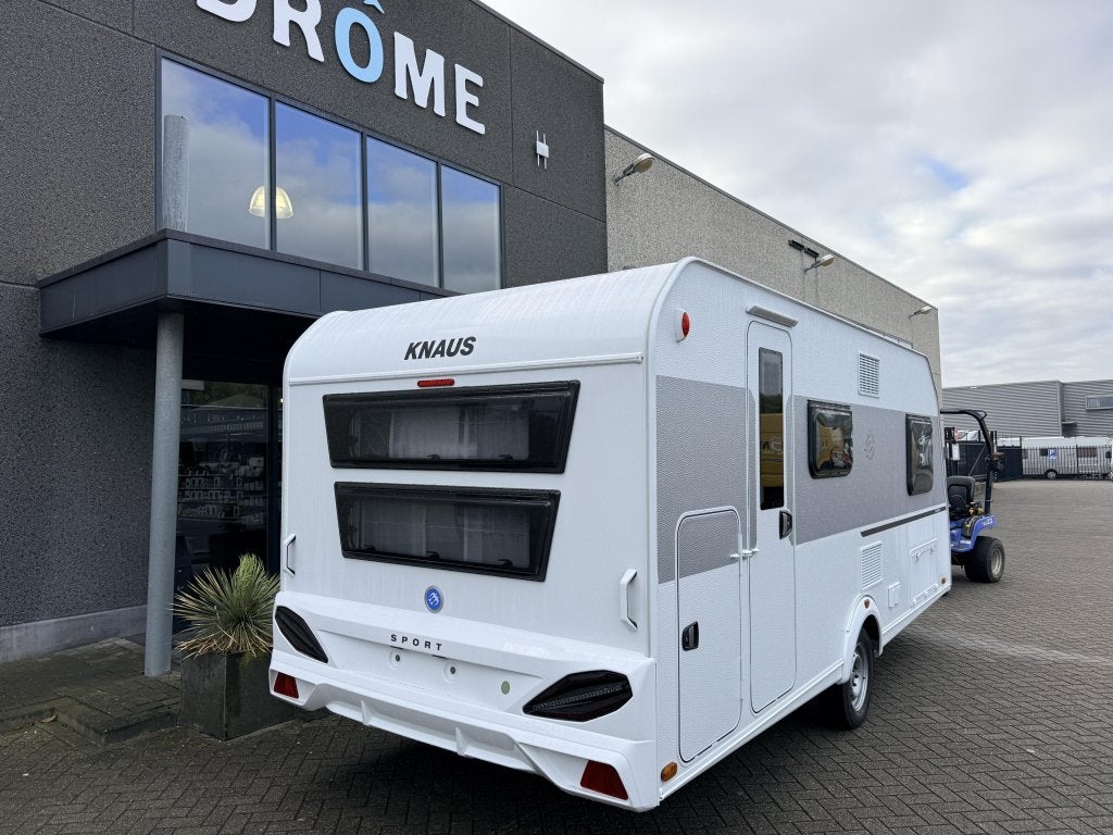 Knaus Sport 500 QDK Stapelbedden 2026, Caravans en Kamperen, Bedrijf, 5 tot 6 meter, Knaus, 1250 - 1500 kg