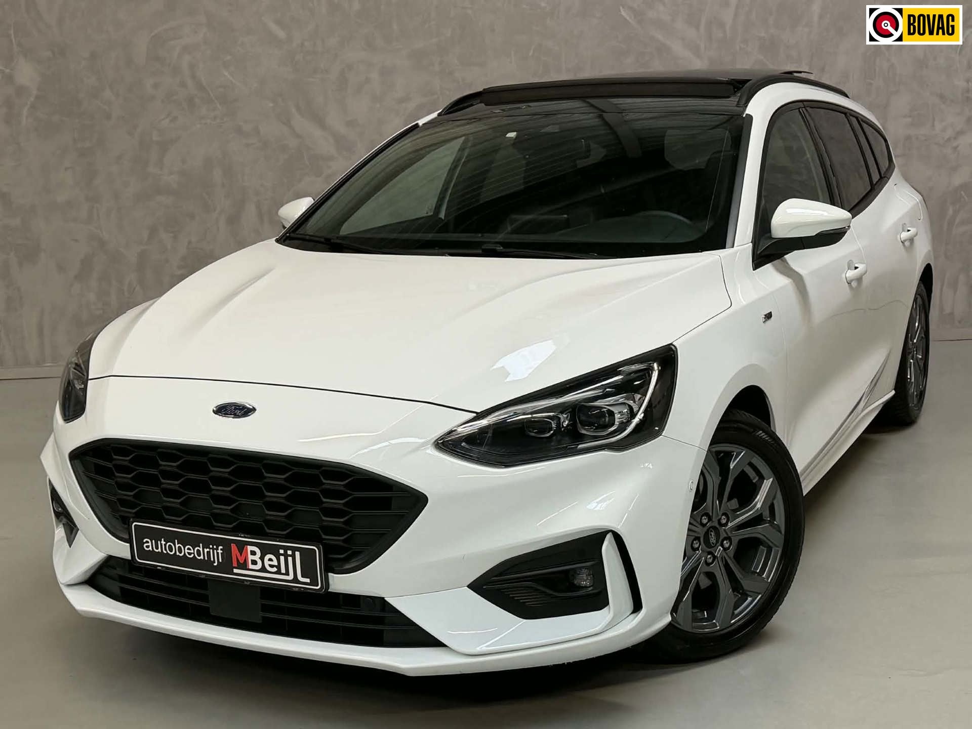 Ford Focus Wagon 1.0 EcoBoost Hybrid ST Line X Business /Pan, Auto's, Gebruikt, Leder en Stof, Wit, Origineel Nederlands