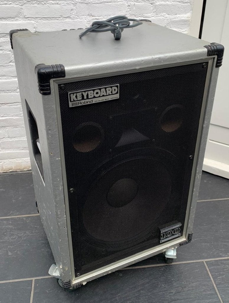 Aangeboden Roland cube 100 keyboard versterker, Muziek en Instrumenten, Ophalen, Gebruikt, Minder dan 500 watt, Keyboardversterker