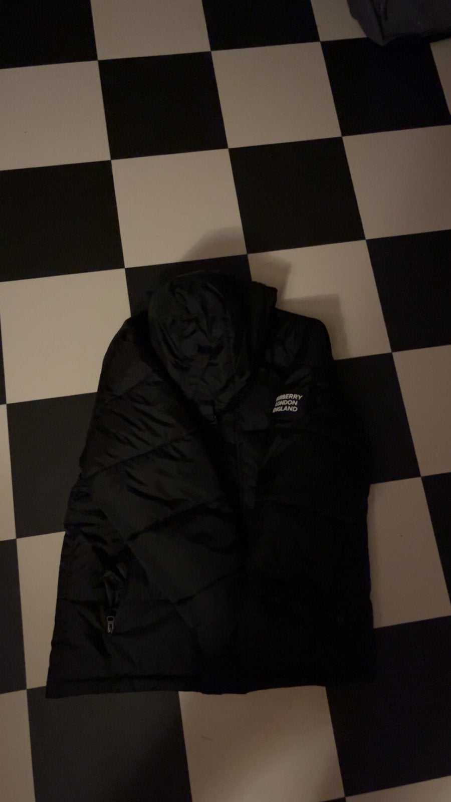 Burberry winter jacket Moncler windbreaker, Ophalen, Zo goed als nieuw, Maat 46 (S) of kleiner, Zwart