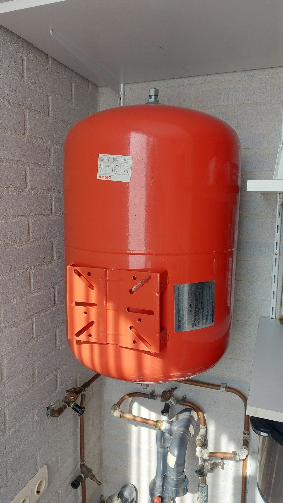 Varem Expansievat 100 liter, Ophalen, Overige typen, 30 tot 80 cm