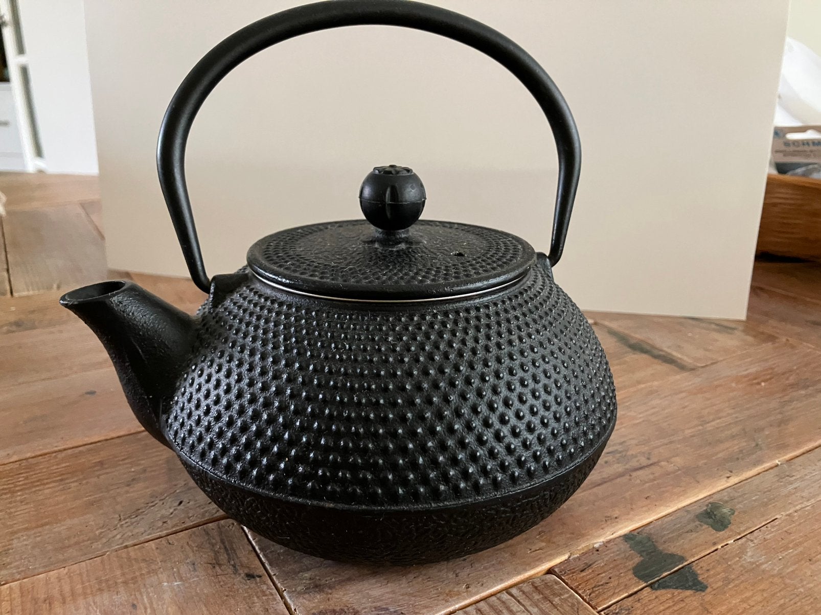 Theepot. Gietijzer. Met filter. Zwart. Japans. Thee, Theepot/fluitketel, Nieuw, Ophalen of Verzenden, Zwart