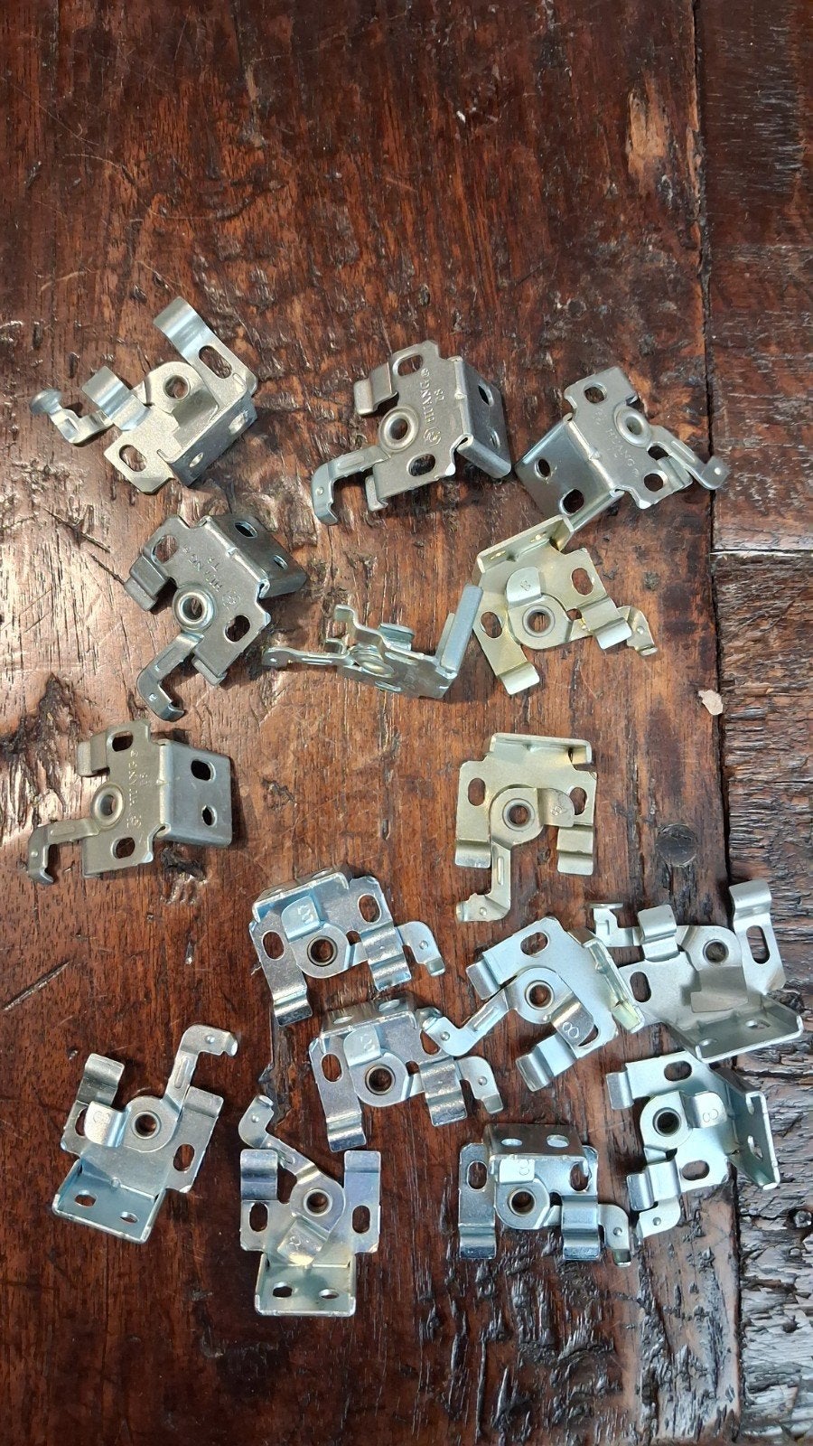 Jaloezie Beugels - Set van 16 Stuks - Schaarsteunen, Ophalen of Verzenden, Gebruikt, Minder dan 50 mm, Overige typen