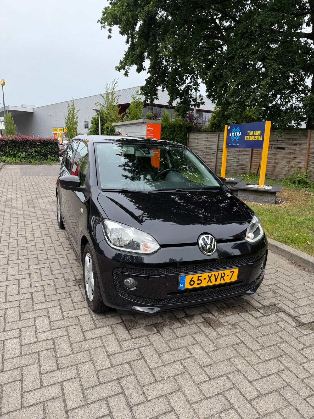 Volkswagen up! 1.0 44KW 2012 Zwart (met garantie), Voorwielaandrijving, 840 kg, Zwart, 24 km/l