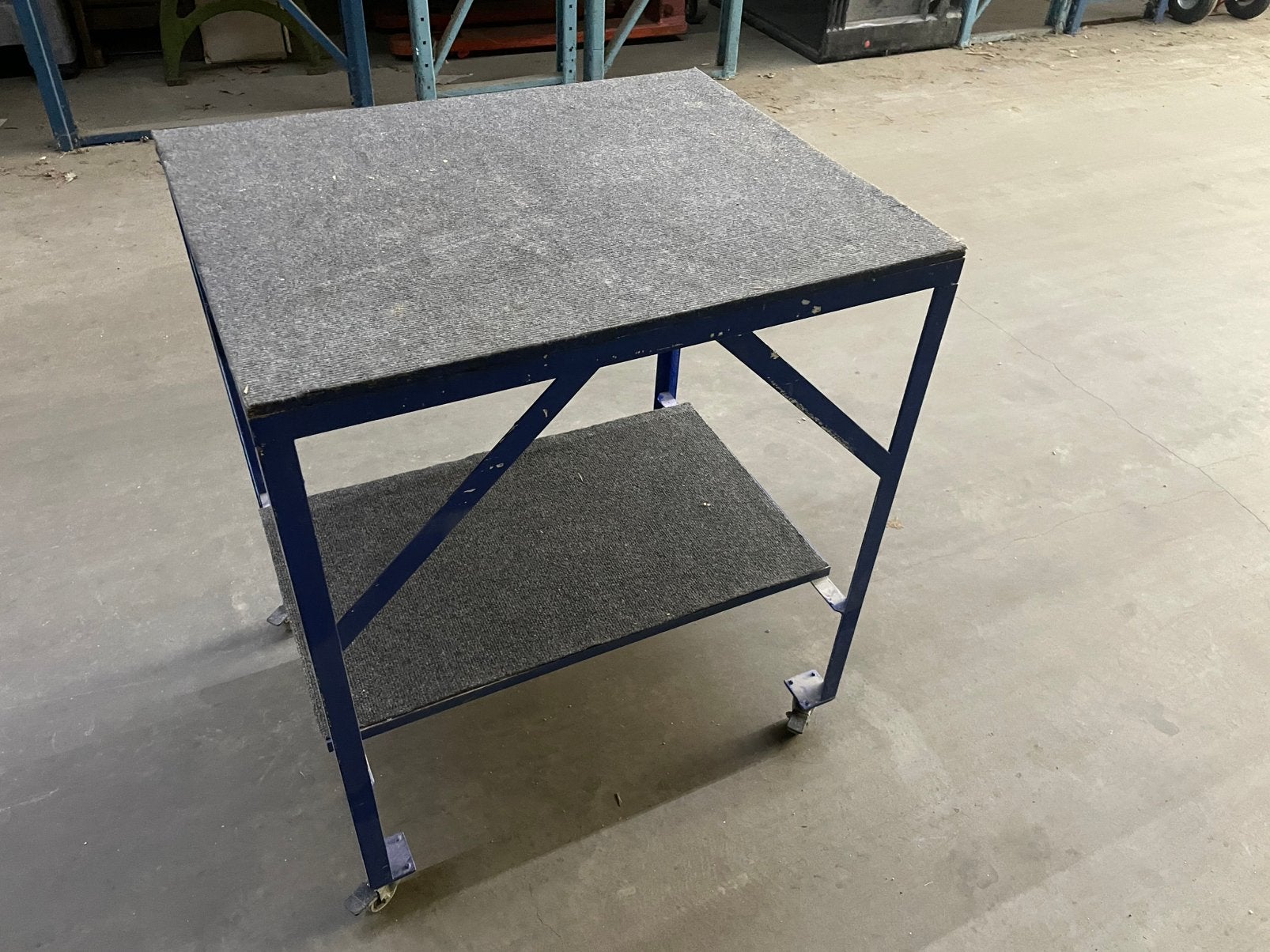 Verrijdbare werktafel 75x80x86 cm (lxbxh), Huis en Inrichting, Tafels | Bijzettafels, Ophalen, Gebruikt, Metaal of Aluminium, 75 cm of meer