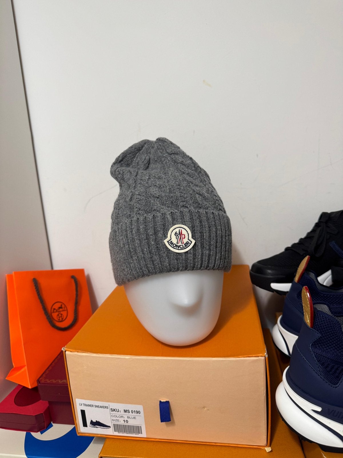 Moncler Logopatch Beanie grijs, Kleding | Heren, Mutsen, Sjaals en Handschoenen, Ophalen of Verzenden, Nieuw, Muts