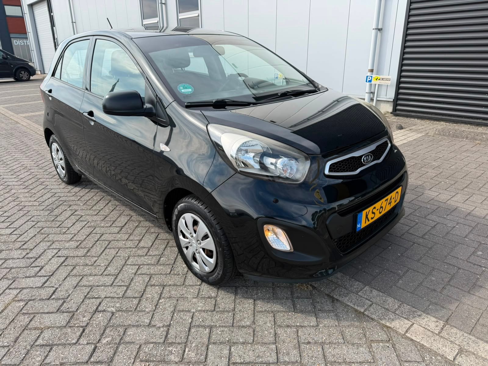 Kia Picanto 1.0 CVVT Comfort Pack Airco APK, Voorwielaandrijving, Euro 5, Gebruikt, 400 kg