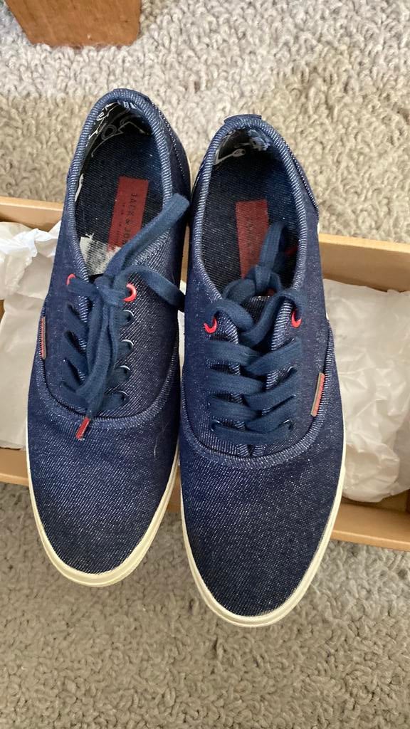 Schoenen gympen maat 43 spijkerstof van jack and jones, Ophalen of Verzenden, Nieuw, Blauw