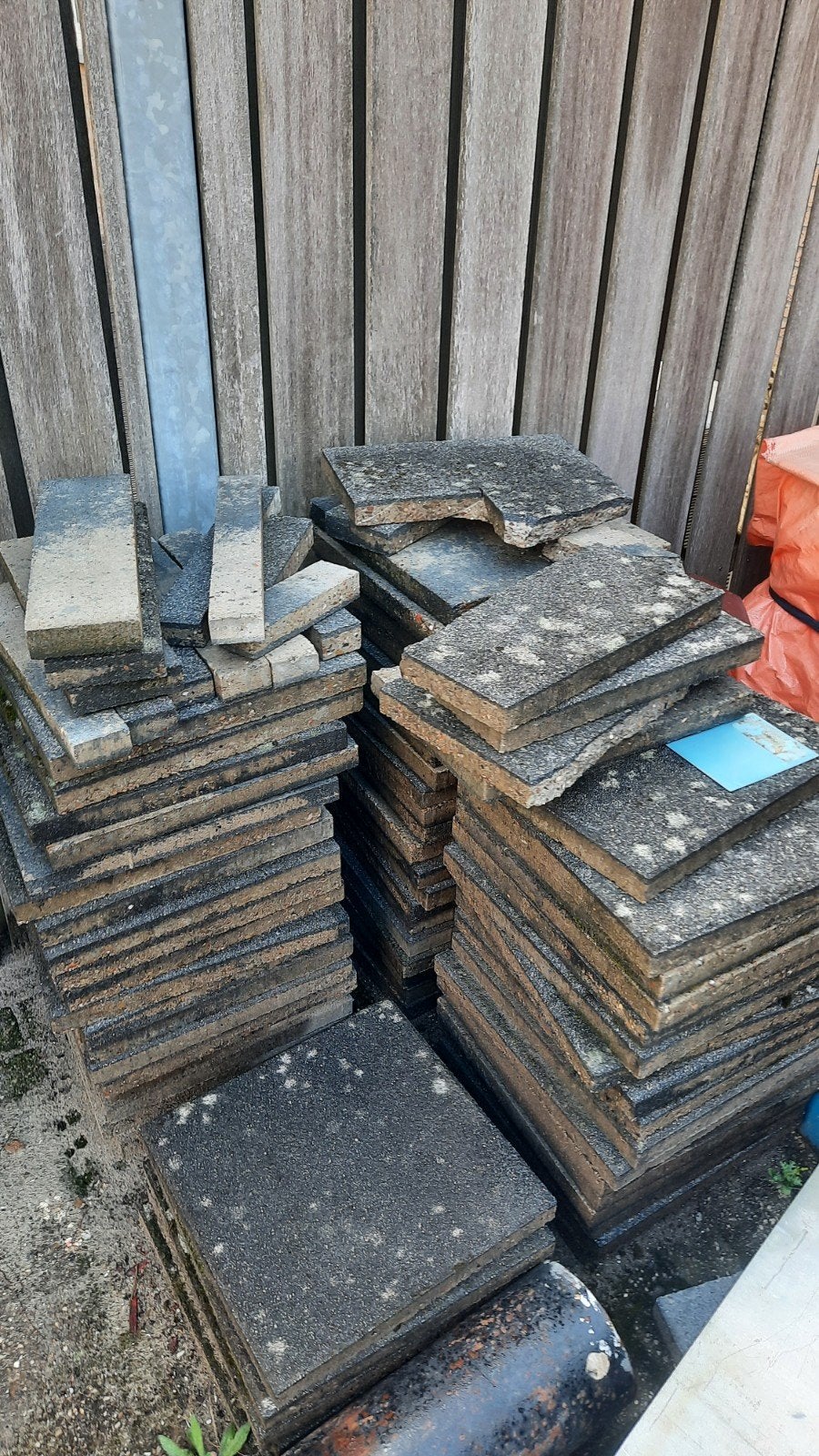 betontegels 40 x 40 gratis Ca 75 stuks, Ophalen, Gebruikt, Beton, Terrastegels