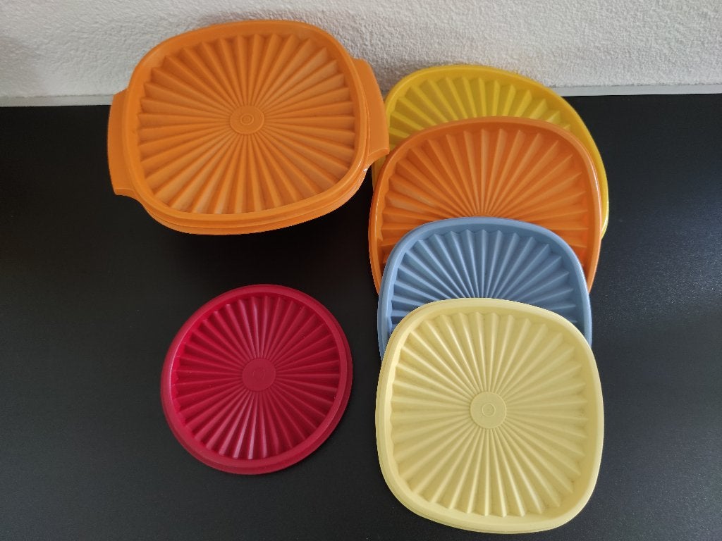 Tupperware vintage schaal sterdeksel en losse sterdeksels, Ophalen of Verzenden, Oranje, Schaal