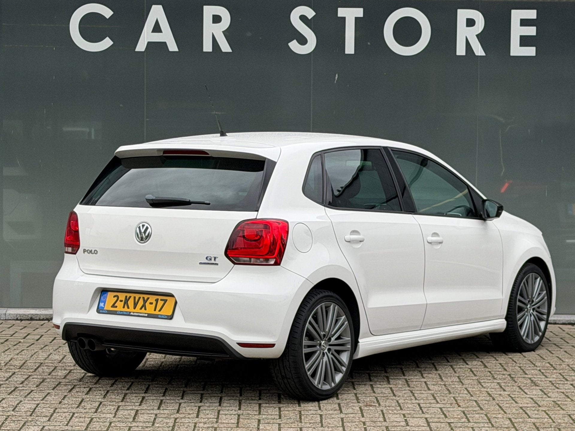 Volkswagen Polo 1.4 TSI Blue GT 140 PK NAVI/BI-XENON, Auto's, Voorwielaandrijving, Verwarmde buitenspiegels, 4 cilinders, Leder en Stof