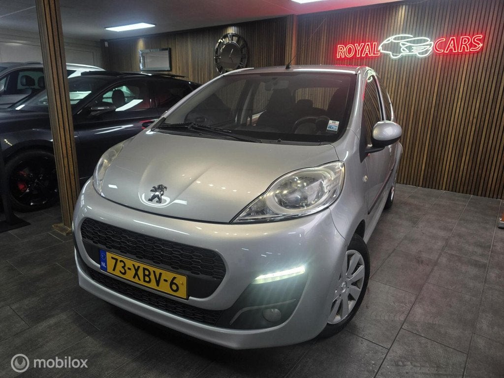 Peugeot 107 1.0 Première/ Airco / Org NL auto, Voorwielaandrijving, Euro 5, Gebruikt, 4 stoelen