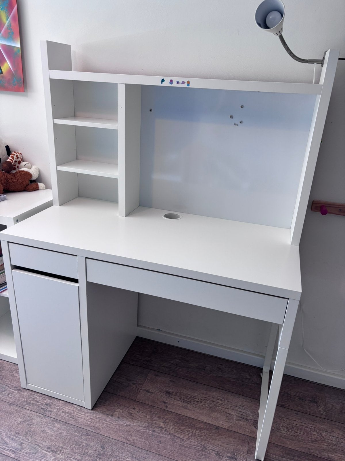 Bureau Ikea, Ophalen, Zo goed als nieuw