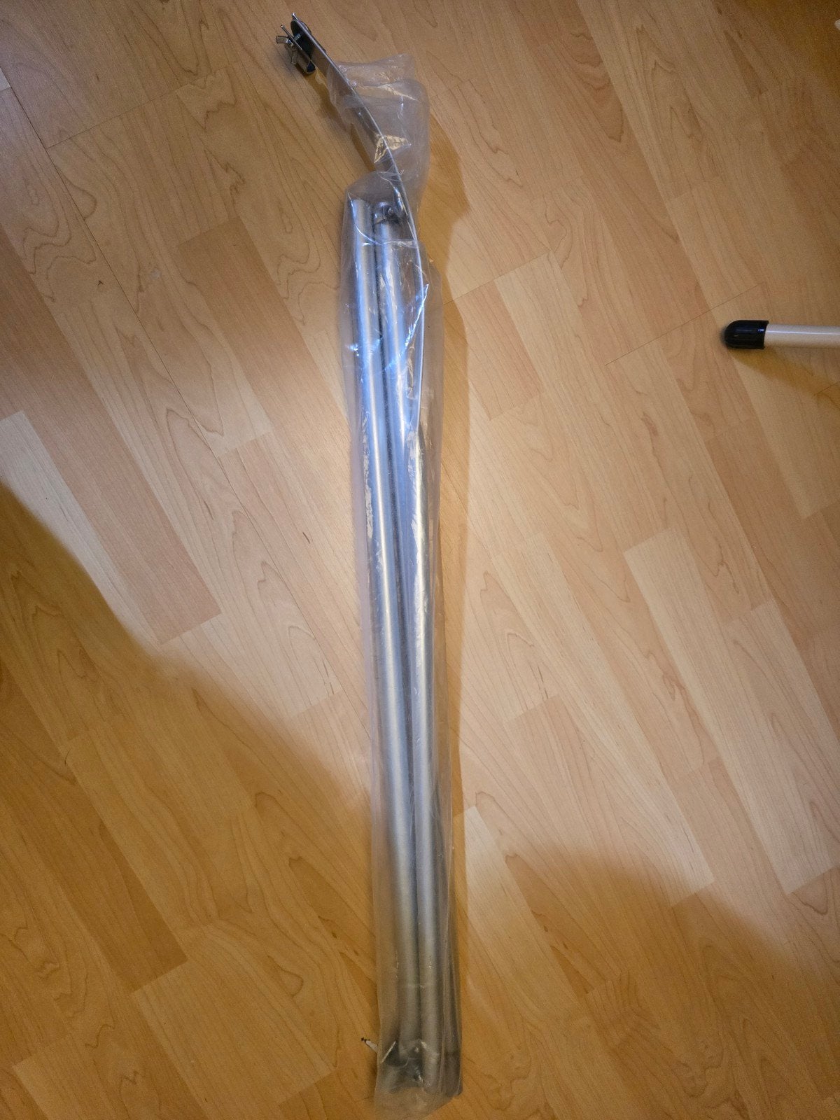 2 nokboog/ afwatering tent stokken, Ophalen of Verzenden, Zo goed als nieuw