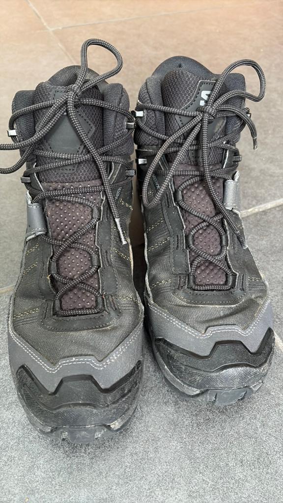 Saloman Gore-Tex wandelschoenen maat 43, Ophalen of Verzenden, Zo goed als nieuw, Schoenen