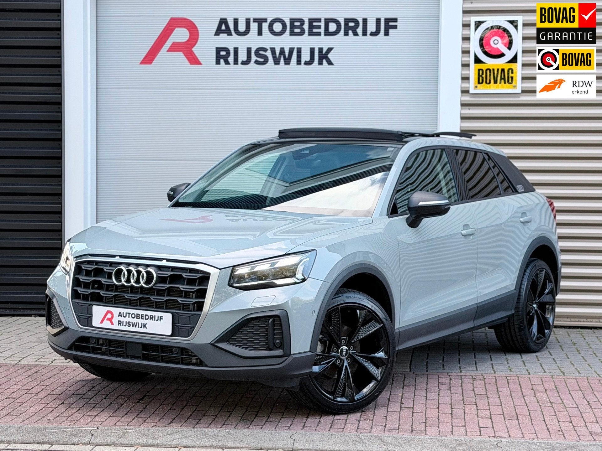 Audi Q2 35 TFSI S Edition Pano/Virtual/Camera/Leer, Auto's, 4 cilinders, Leder, Bedrijf, SUV of Terreinwagen