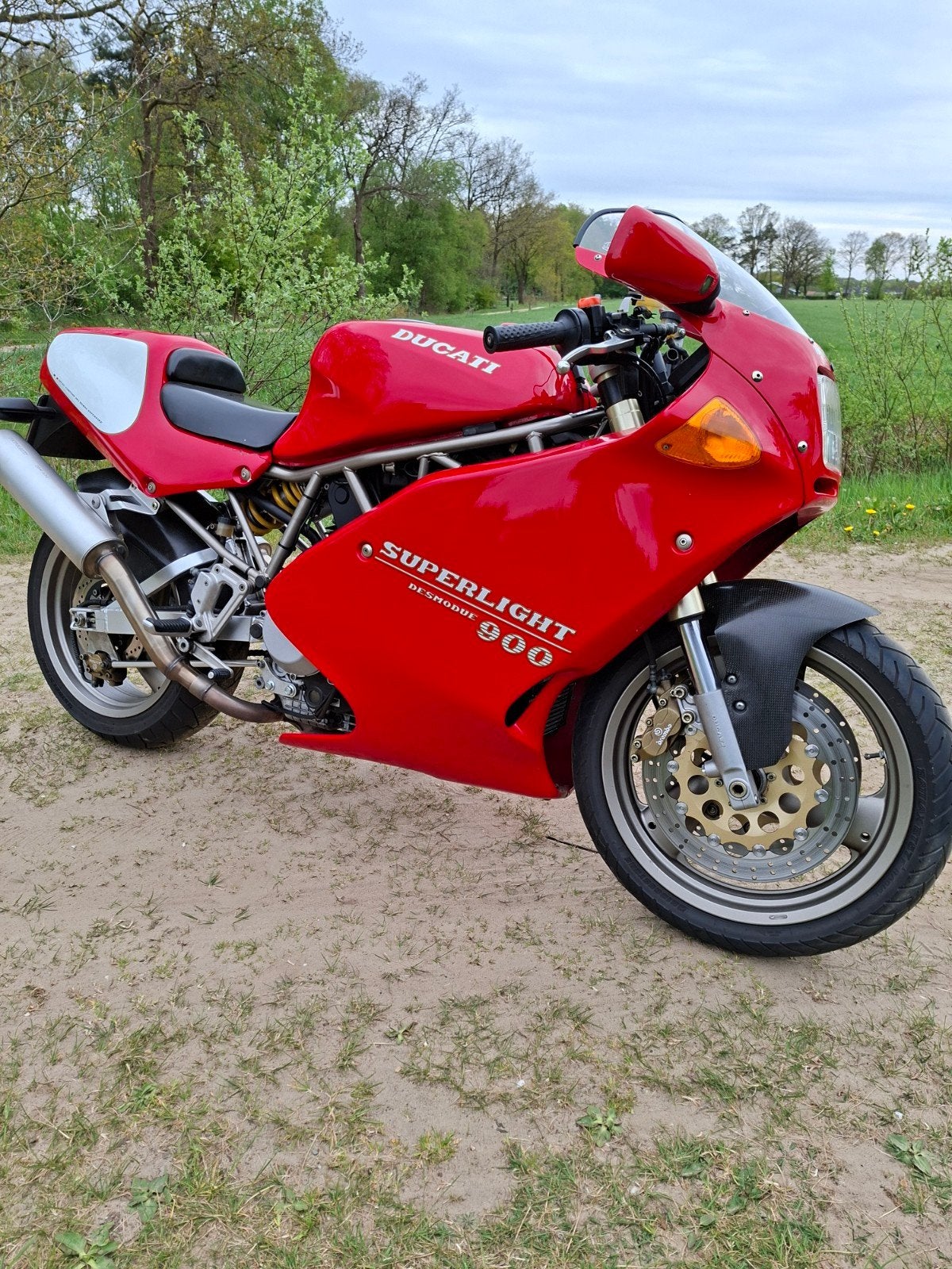 Ducati Superlight 900, Motoren, 2 cilinders, Motorrijbewijs A, Gebruikt, Super Sport