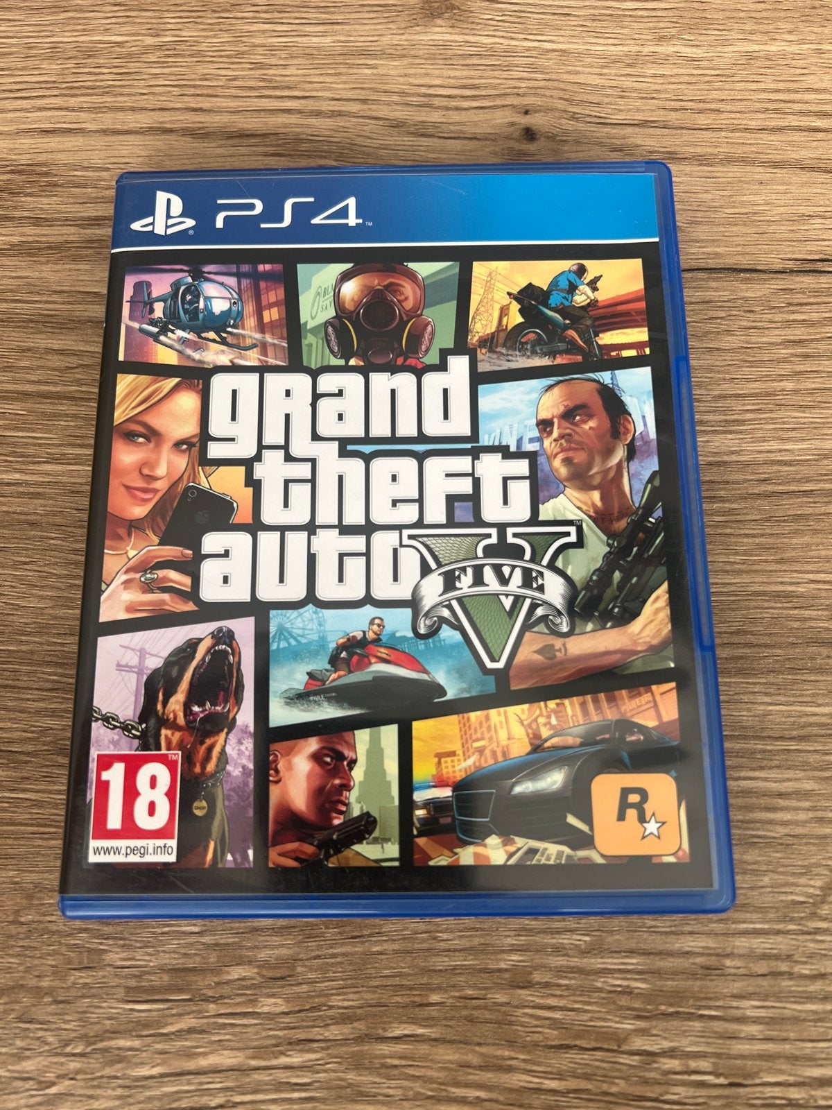 Grand Theft Auto V (GTA 5) PS4 - Compleet met kaart, Spelcomputers en Games, Games | Sony PlayStation 4, Avontuur en Actie, Online