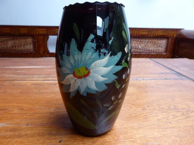 Art deco glazen vaasje met beschildering, Doyen