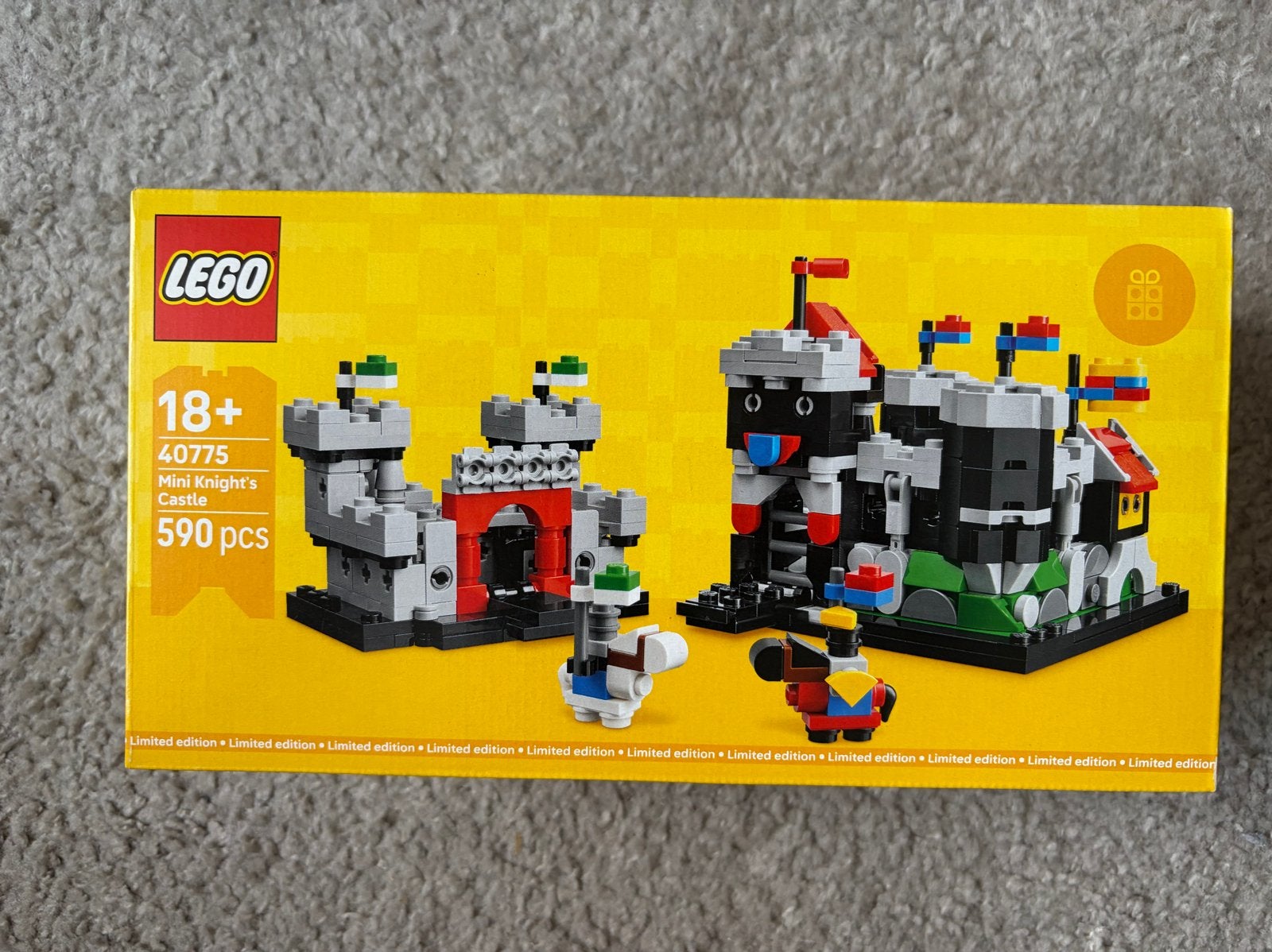 LEGO Castle Mini Knight's Castle 40755 - Nieuw in doos, Lego, Denemarken, Nieuw, Ophalen of Verzenden