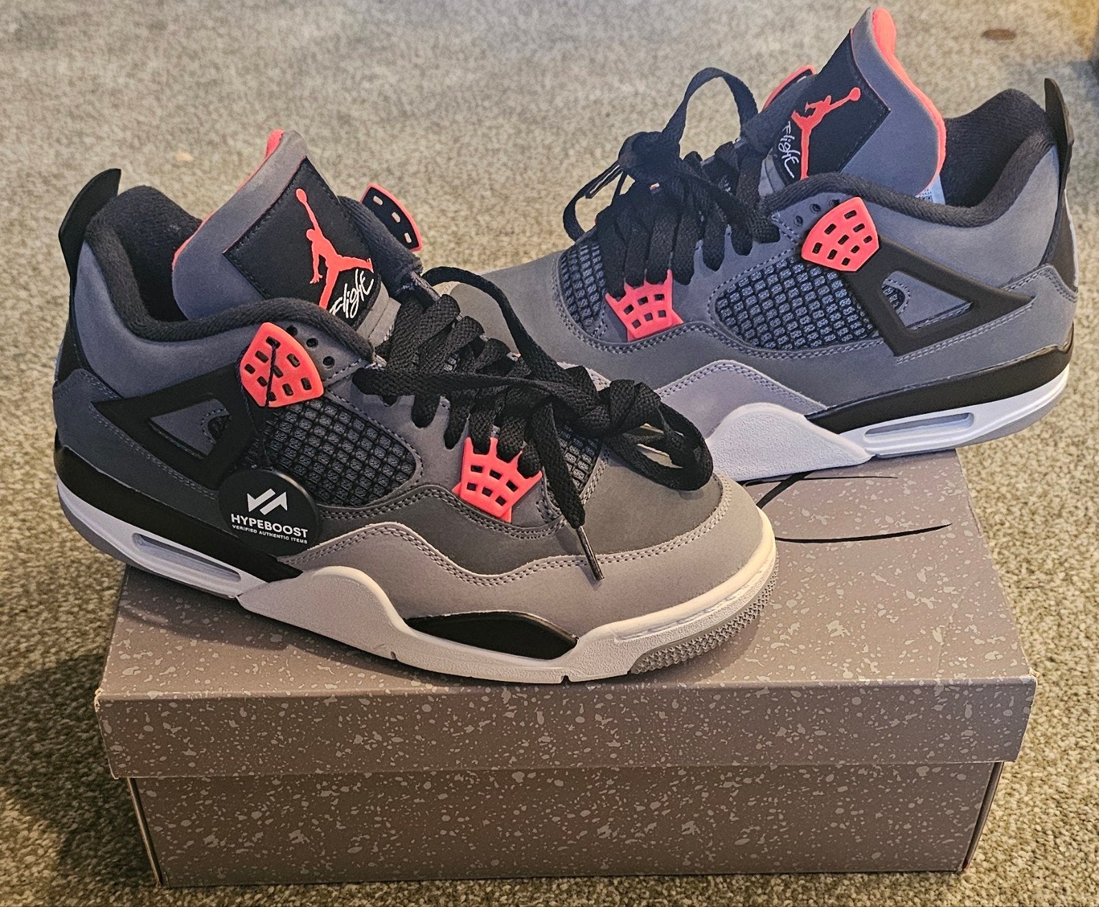 Air Jordan Retro 4 Infrared 42 - Zo goed als nieuw, Kleding | Heren, Schoenen, Ophalen of Verzenden, Zo goed als nieuw