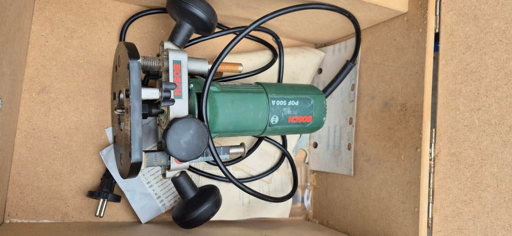 Bosch bovenvrees, Doe-het-zelf en Verbouw, Ophalen of Verzenden, Minder dan 700 watt, Haakse handslijpmachine