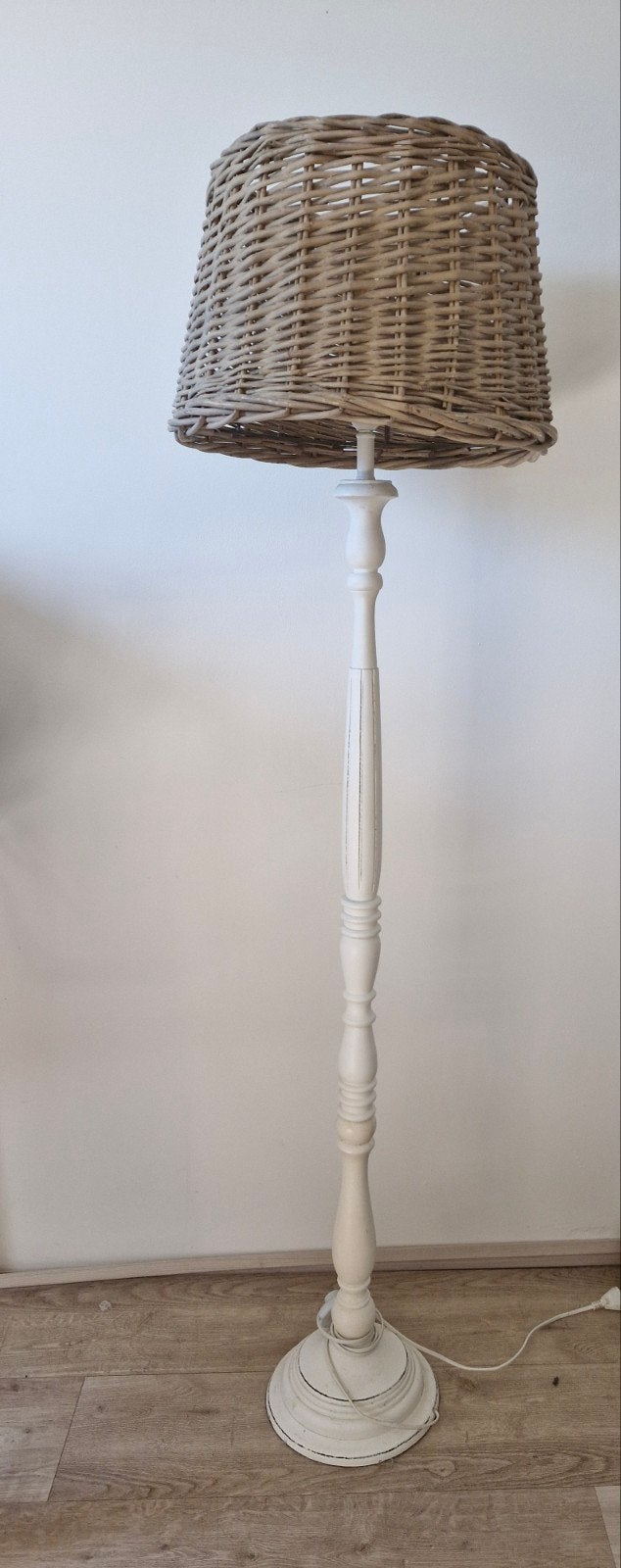 Staande lamp met rieten kap, 160 cm hoog, Ophalen, Gebruikt, Natuurlijk materiaal, 150 tot 200 cm