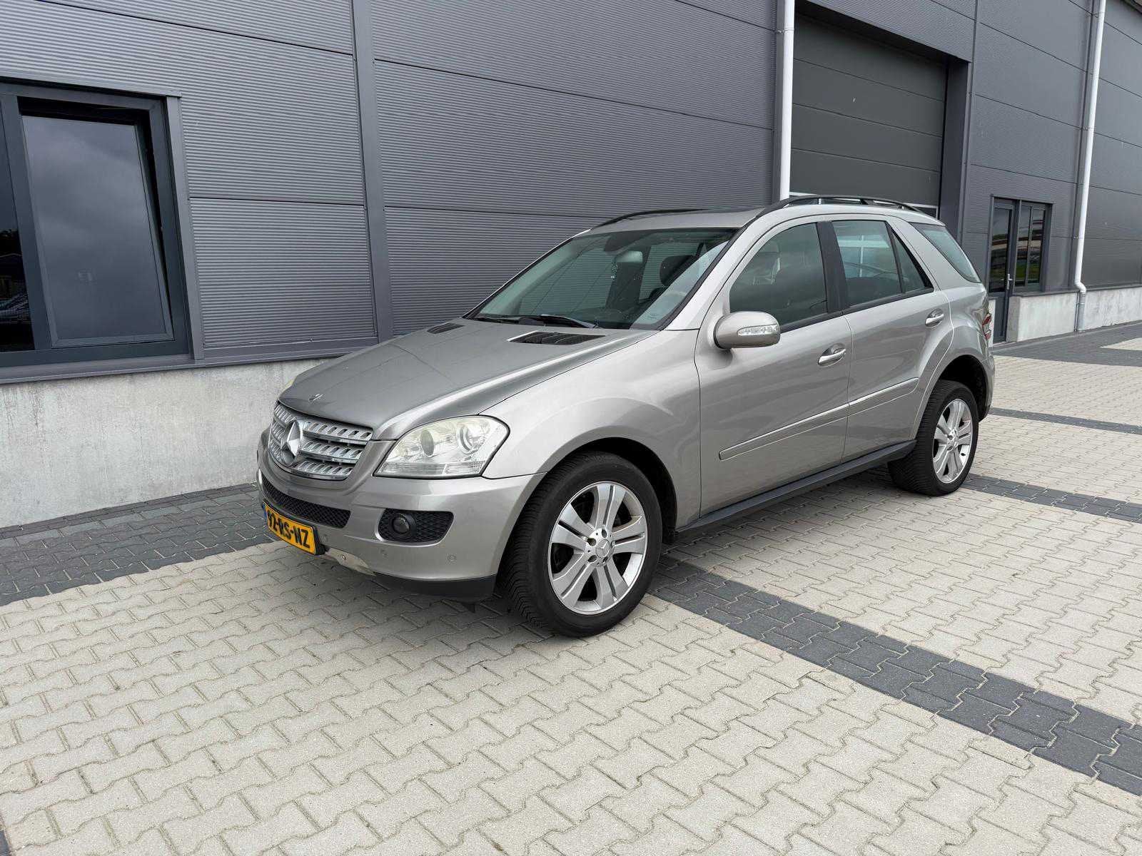 Mercedes-Benz - M-klasse 350 - Personenauto - 2005, Auto's, Automaat, Gebruikt, Origineel Nederlands, Vierwielaandrijving