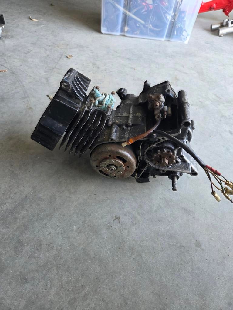 Honda mb5 mt5 blokje 50cc 4 bak, Ophalen of Verzenden, Gebruikt, Blok, Overige merken