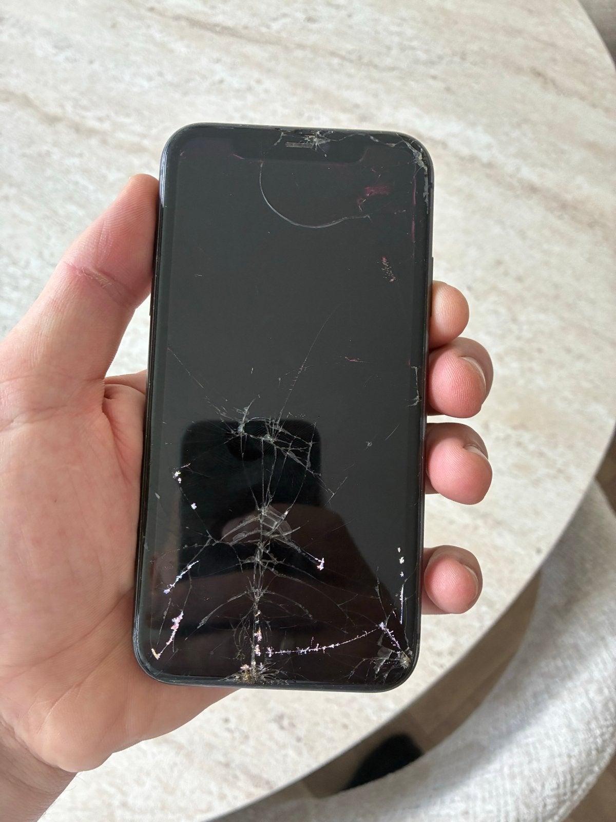 iPhone 11 Zwart - Gebarsten scherm, Ophalen of Verzenden, Niet werkend, Zwart, IPhone 11